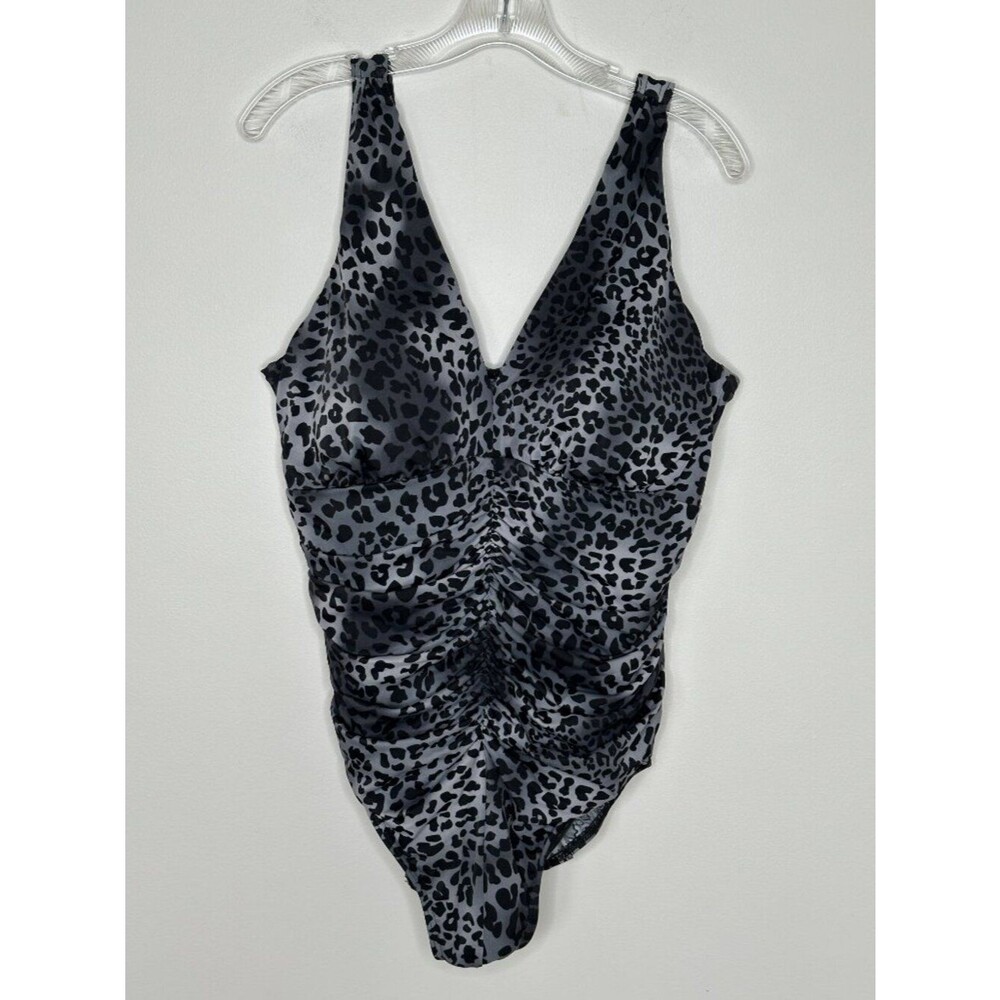 Miraclesuit Women's Belle Gattino Revel Leopard Print One Piece Swimsuit 22W